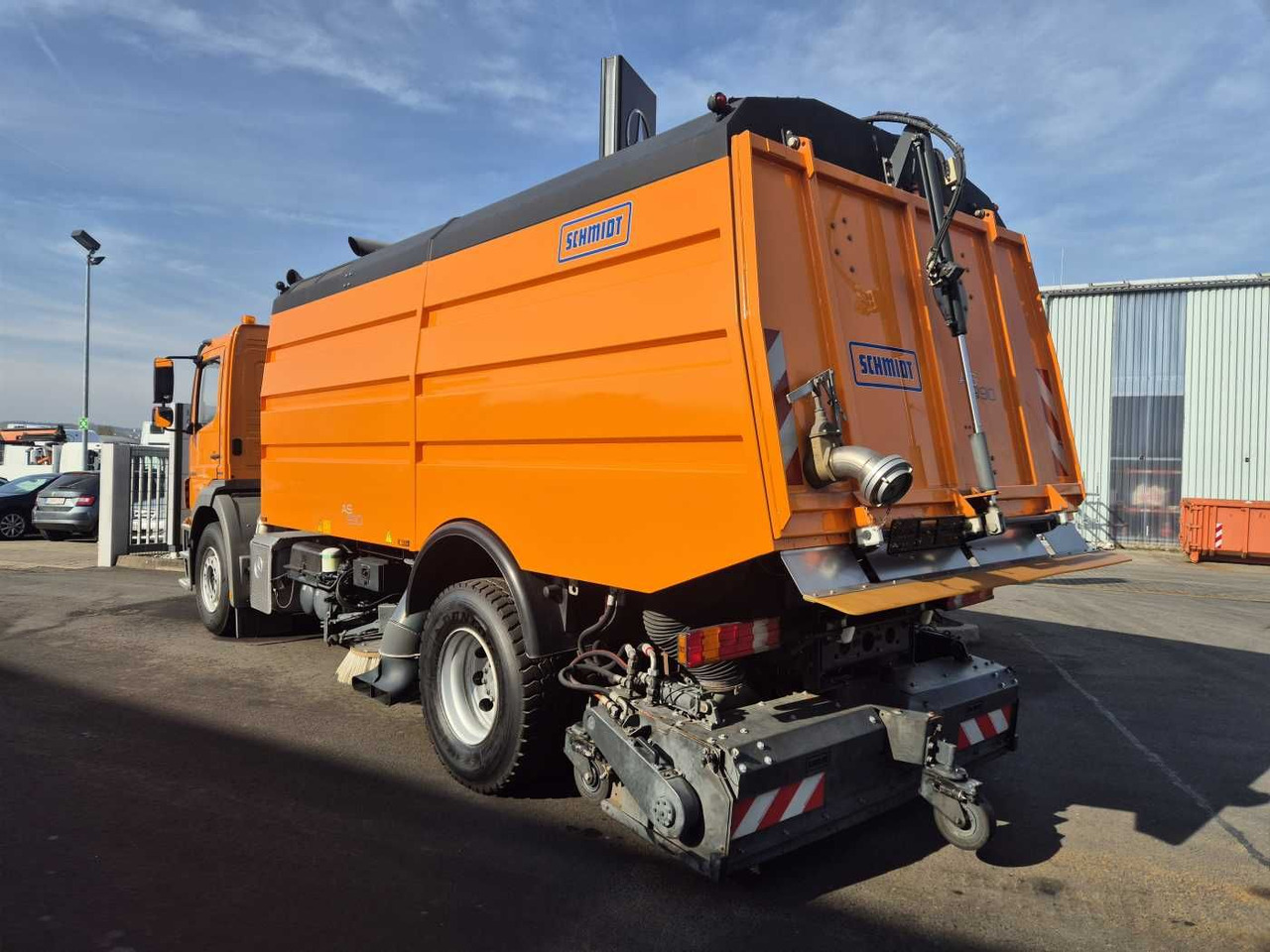 Mercedes-Benz Axor 2024 L Schmidt Airportsweeper AS 990 - Penyapu jalan: gambar 4 Mercedes-Benz Axor 2024 L Schmidt Airportsweeper AS 990 - Penyapu jalan: gambar 4