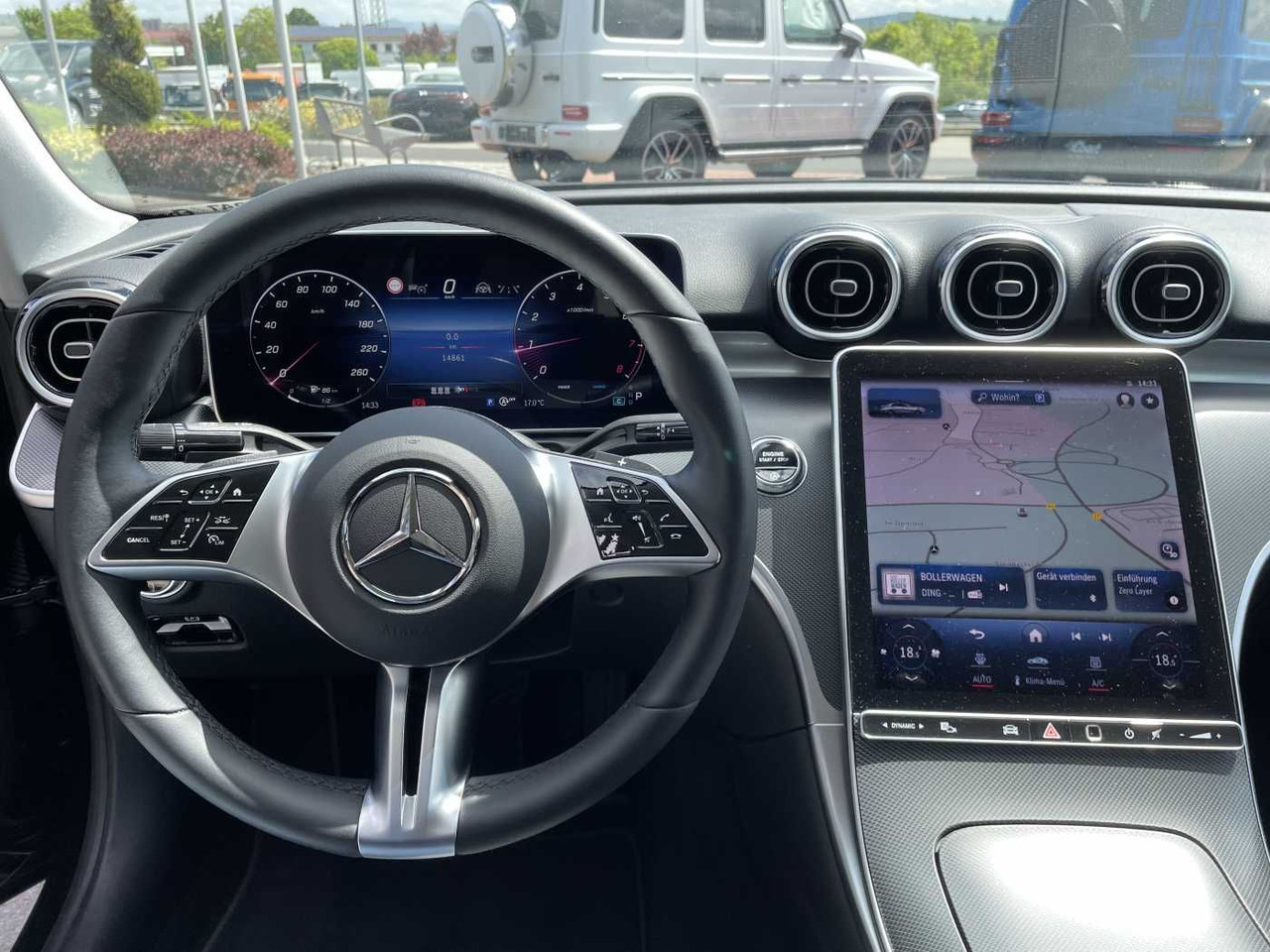 Mobil sedan Mercedes-Benz C 180 9G Avantgarde Memory+Distr+ 360°+Keyless+L: gambar 10