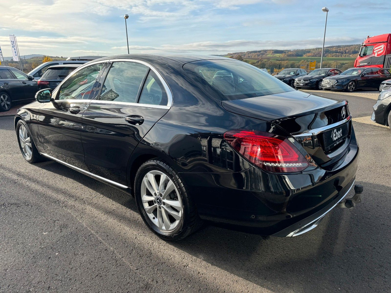 Mercedes-Benz C 200 C Limousine+Avantgarde+AHK+RFK+TotW - Mobil sedan: gambar 3 Mercedes-Benz C 200 C Limousine+Avantgarde+AHK+RFK+TotW - Mobil sedan: gambar 3