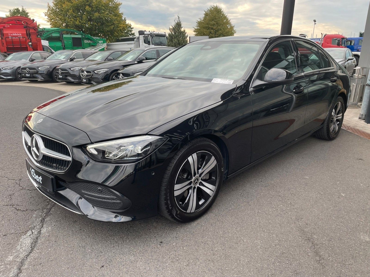 Mercedes-Benz C 200 d AVANTGARDE LED+AHK+R-Kamera+MBUX+ - Mobil sedan: gambar 2 Mercedes-Benz C 200 d AVANTGARDE LED+AHK+R-Kamera+MBUX+ - Mobil sedan: gambar 2