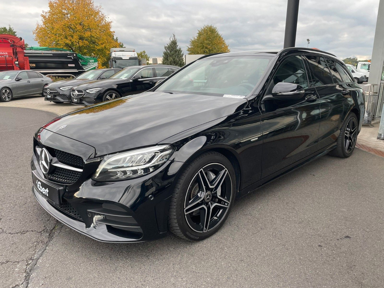 Mercedes-Benz C 220d NightEdition+AMG+Distr+SportfahrW+RFK - Station wagon: gambar 2 Mercedes-Benz C 220d NightEdition+AMG+Distr+SportfahrW+RFK - Station wagon: gambar 2