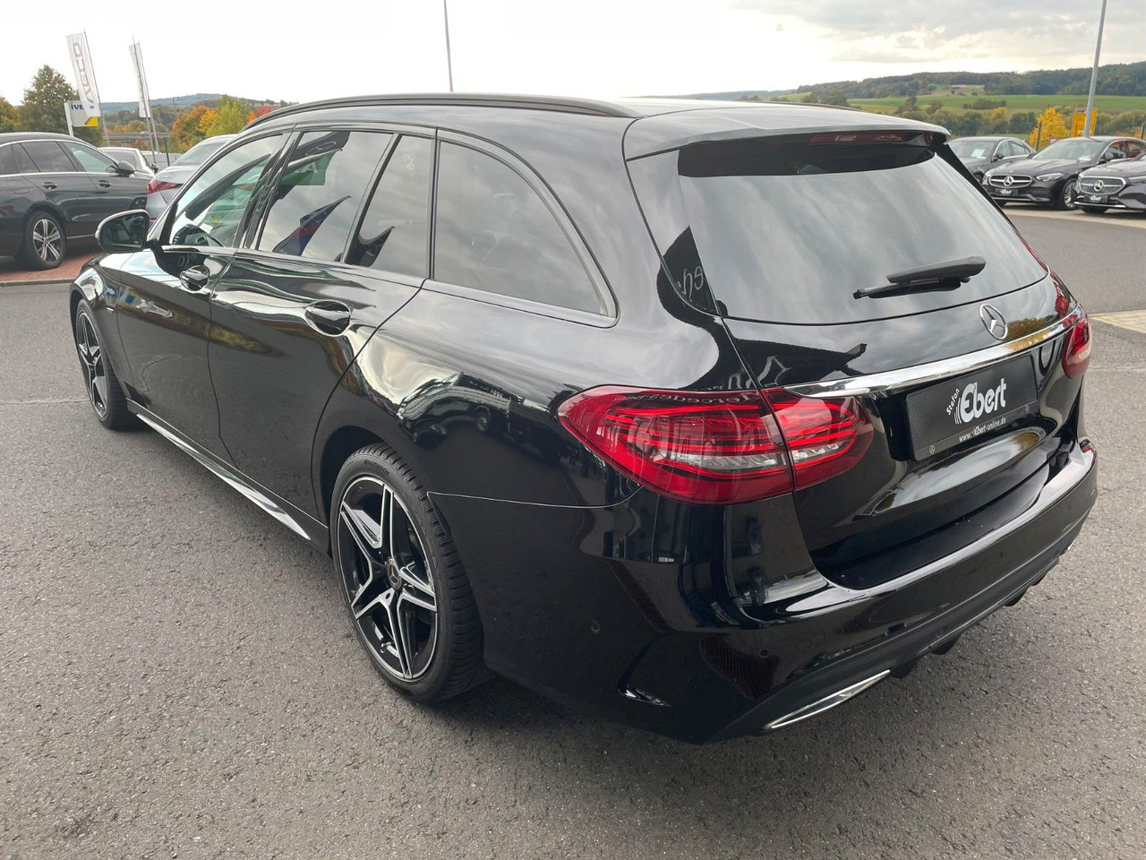 Mercedes-Benz C 220d NightEdition+AMG+Distr+SportfahrW+RFK - Station wagon: gambar 3 Mercedes-Benz C 220d NightEdition+AMG+Distr+SportfahrW+RFK - Station wagon: gambar 3