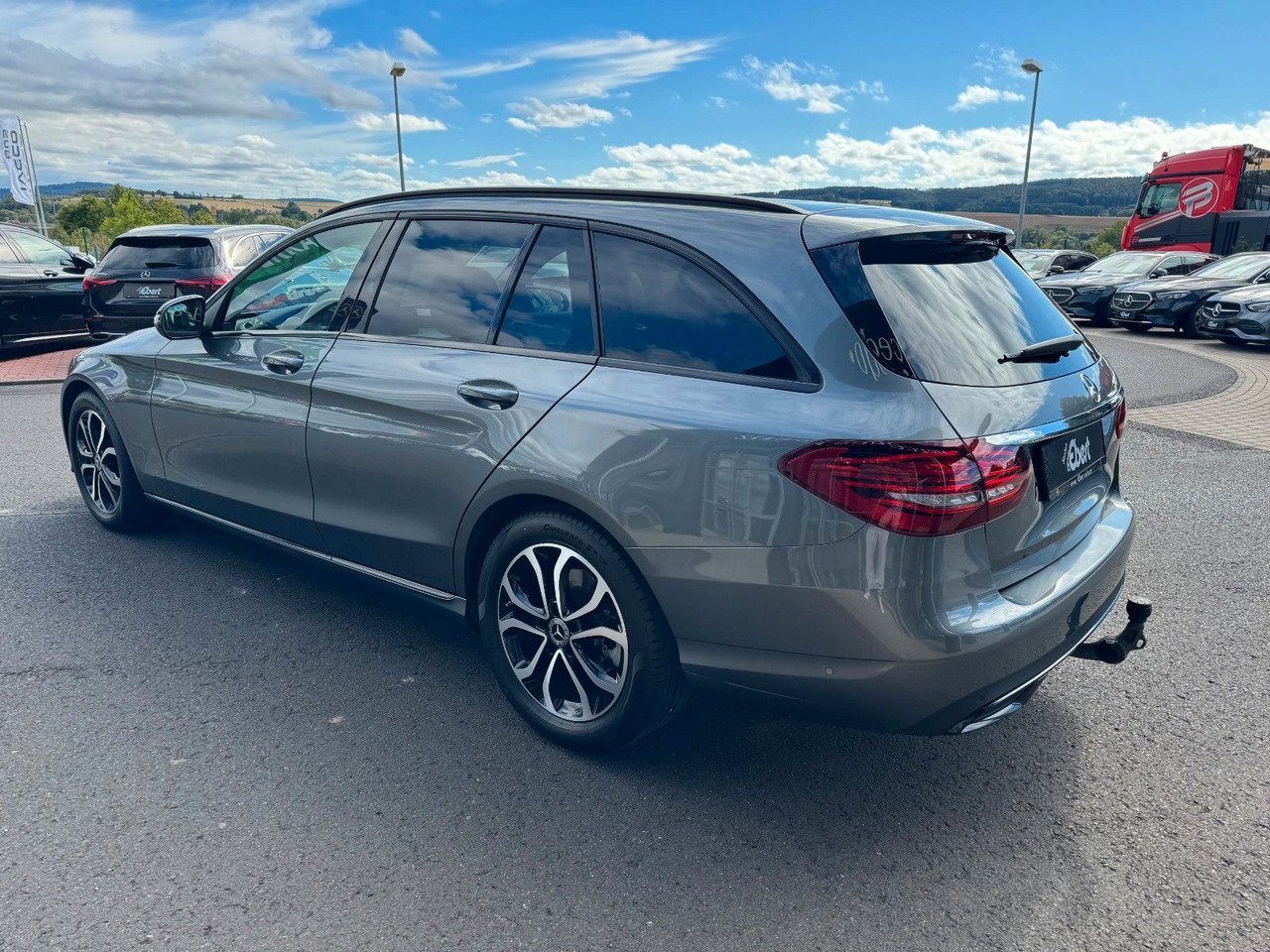Mercedes-Benz C 220d T Avantgarde+DistrPlus+AHK+MultiB+RFK - Station wagon: gambar 3 Mercedes-Benz C 220d T Avantgarde+DistrPlus+AHK+MultiB+RFK - Station wagon: gambar 3