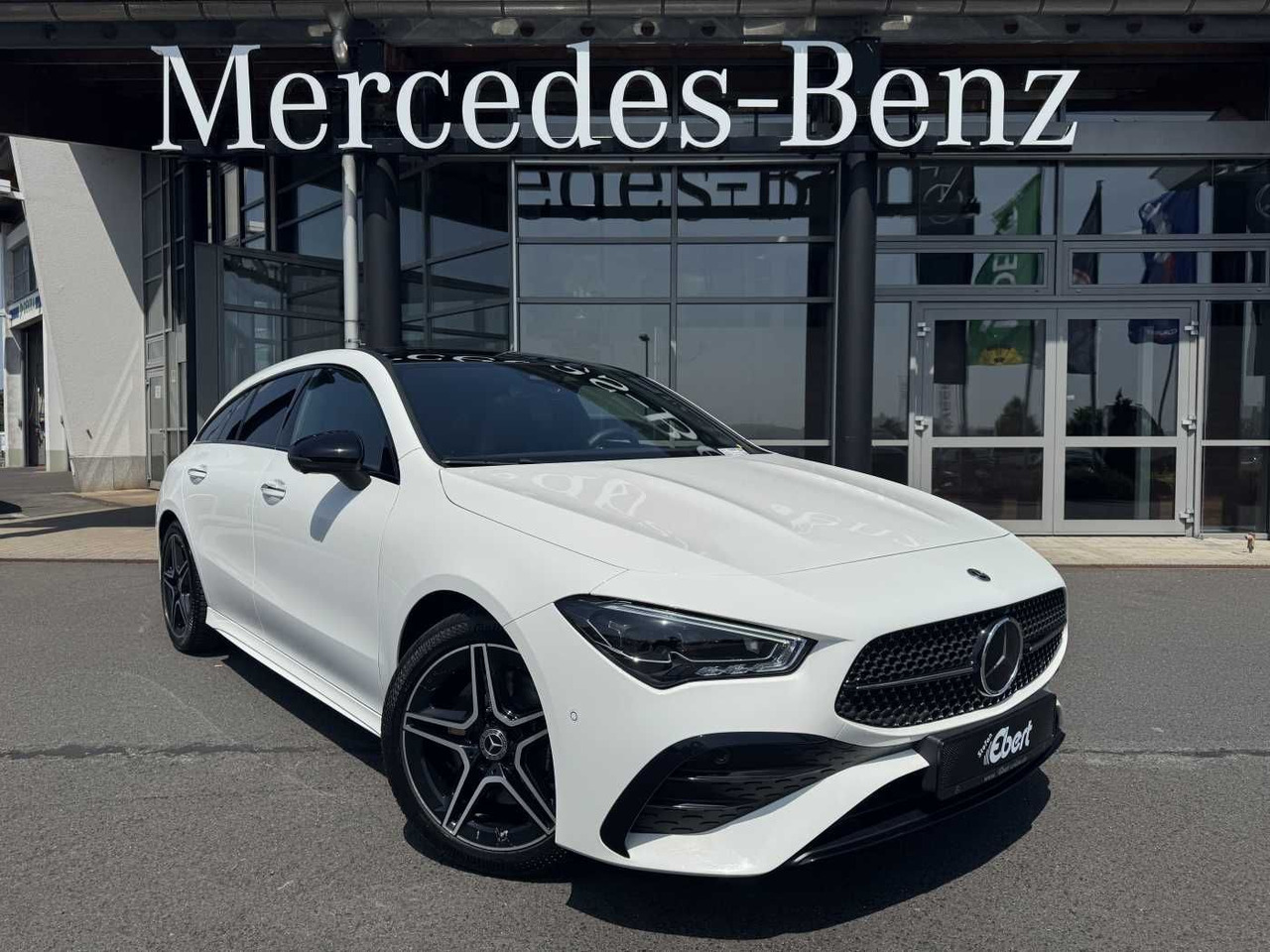 Mercedes-Benz CLA 220d Shooting Brake AMG+Pano+Distr+AHK+uvm. - Mobil: gambar 1 Mercedes-Benz CLA 220d Shooting Brake AMG+Pano+Distr+AHK+uvm. - Mobil: gambar 1
