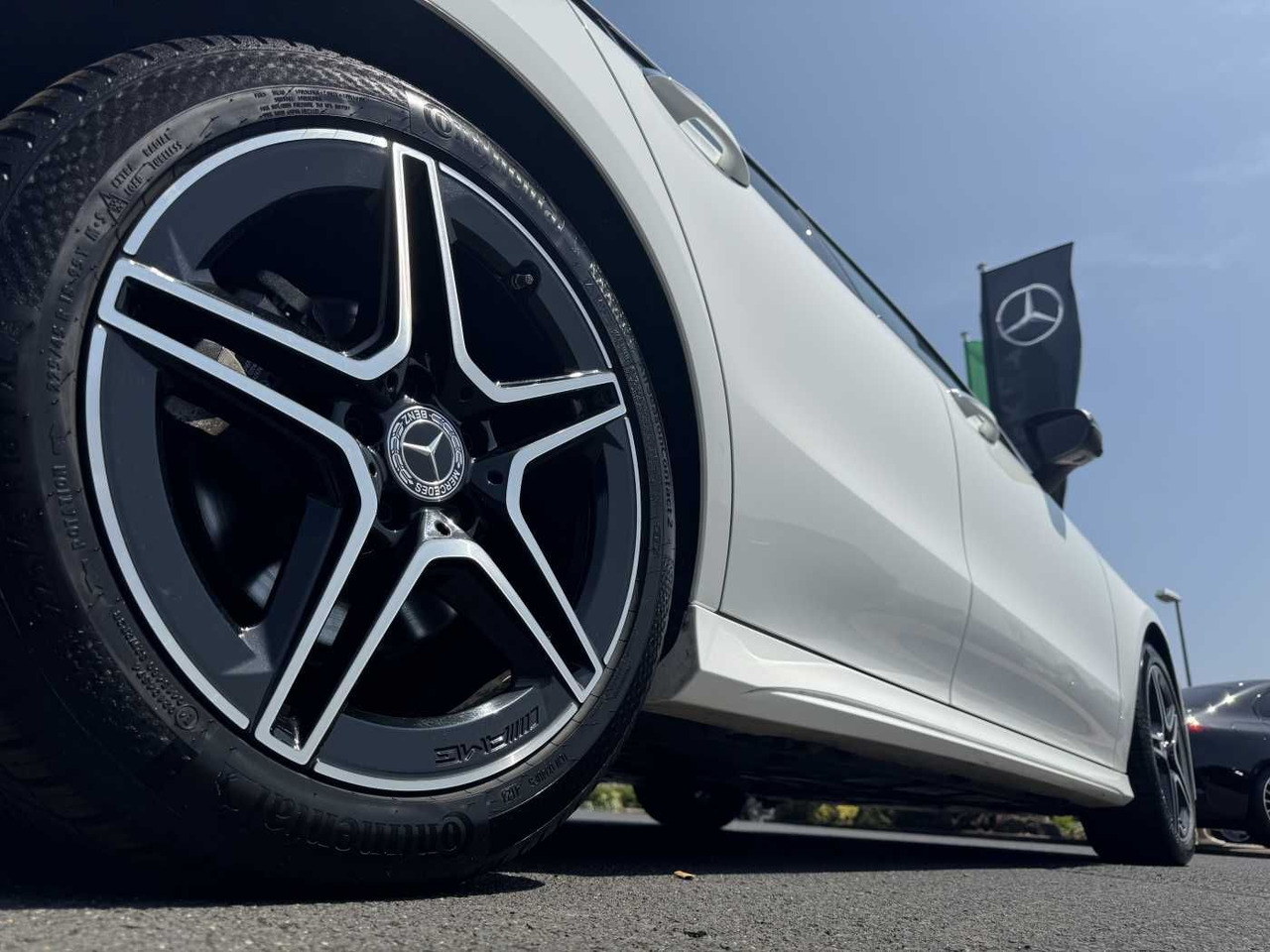Mercedes-Benz CLA 220d Shooting Brake AMG+Pano+Distr+AHK+uvm. - Mobil: gambar 5 Mercedes-Benz CLA 220d Shooting Brake AMG+Pano+Distr+AHK+uvm. - Mobil: gambar 5