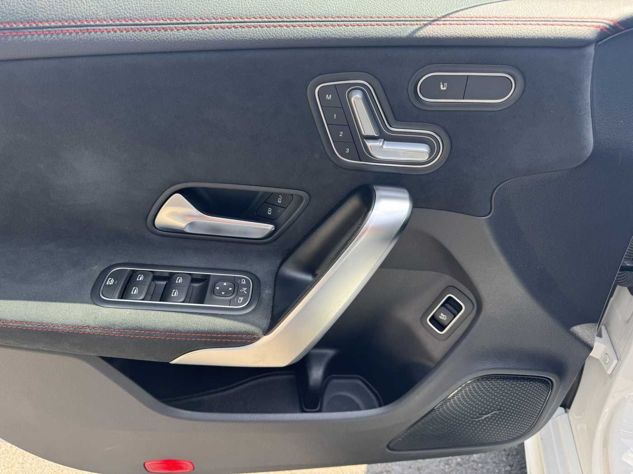 Leasing  Mercedes-Benz CLA 220d Shooting Brake AMG+Pano+Distr+AHK+uvm. Mercedes-Benz CLA 220d Shooting Brake AMG+Pano+Distr+AHK+uvm.: gambar 10