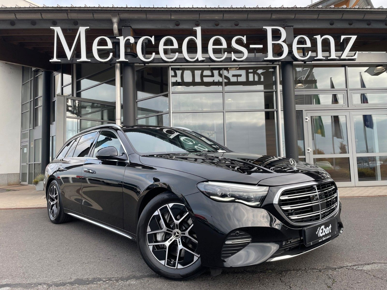 Mercedes-Benz E 220 d T Exclusive Nappa+AHK+360°+Burm+Sitzklim - Station wagon: gambar 1 Mercedes-Benz E 220 d T Exclusive Nappa+AHK+360°+Burm+Sitzklim - Station wagon: gambar 1