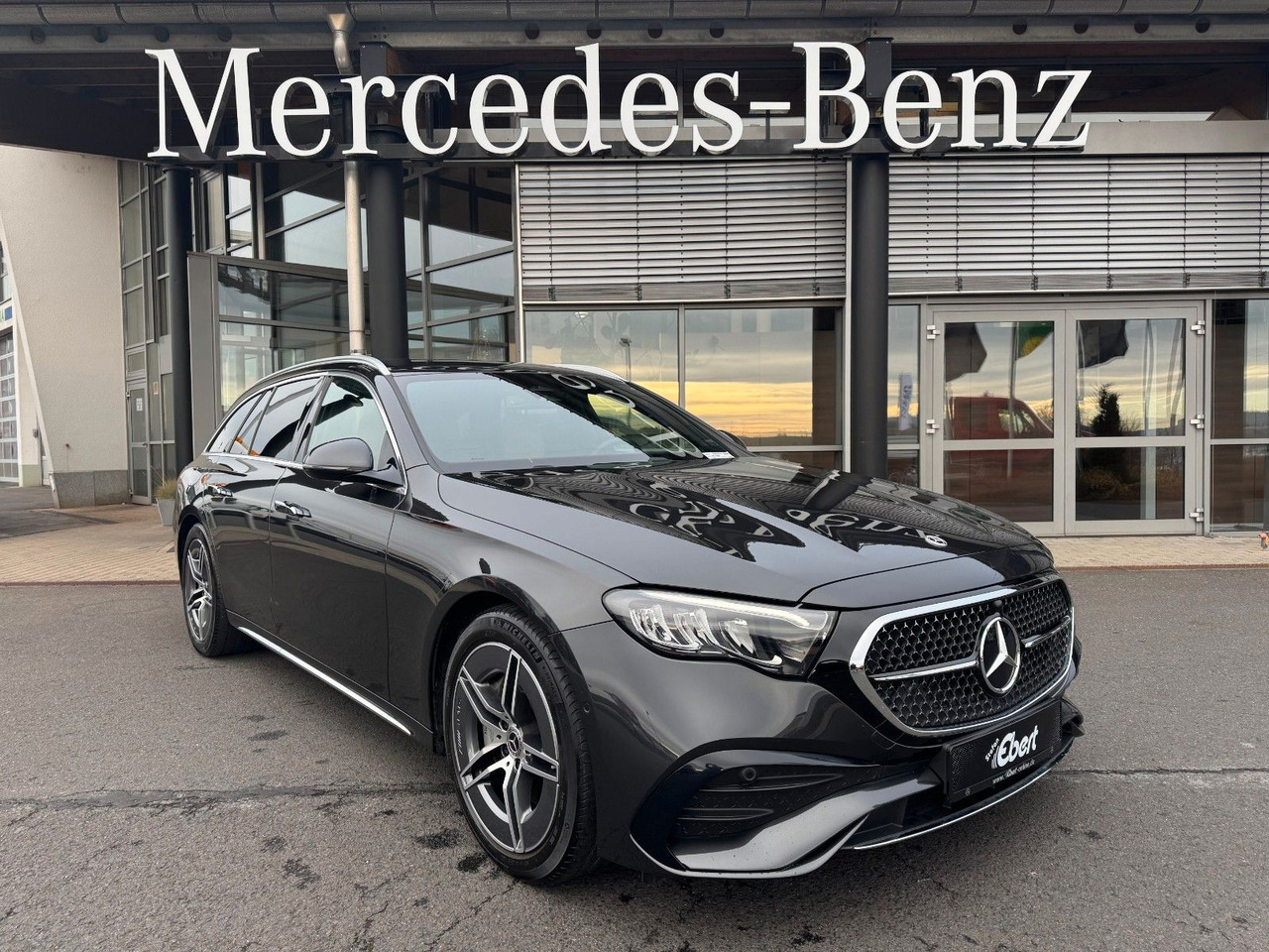 Mercedes-Benz E 220d T AMG+Hyperscreen+Leder+AHK+DistrPro+STH - Station wagon: gambar 2 Mercedes-Benz E 220d T AMG+Hyperscreen+Leder+AHK+DistrPro+STH - Station wagon: gambar 2