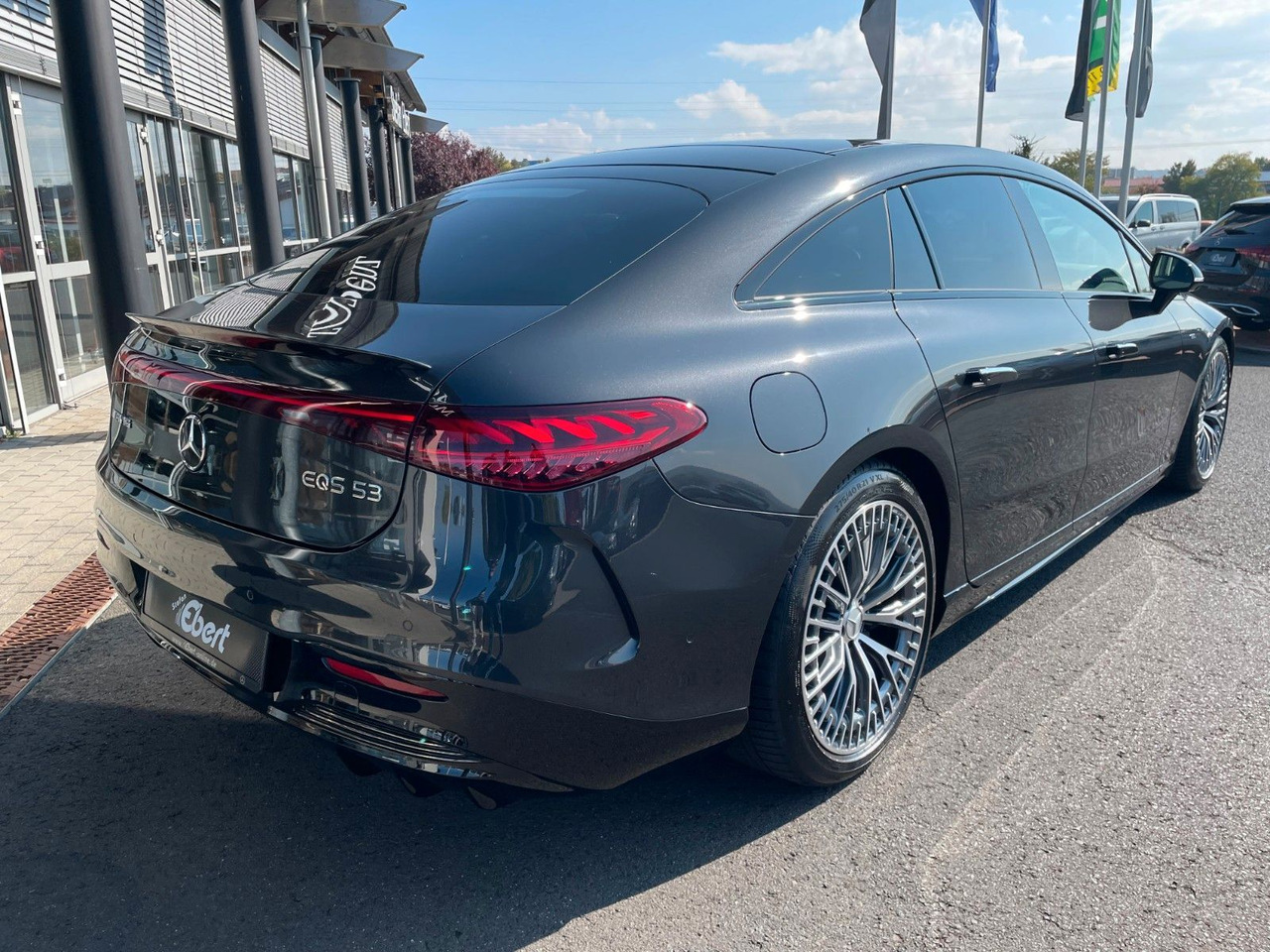 Mercedes-Benz EQS 53 AMG 4M HUD+Pano+Hyper+Fond+Burm+TV+VOLL - Mobil sedan: gambar 5 Mercedes-Benz EQS 53 AMG 4M HUD+Pano+Hyper+Fond+Burm+TV+VOLL - Mobil sedan: gambar 5