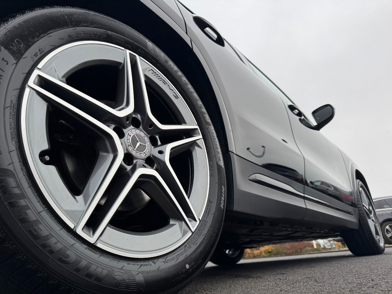 Mercedes-Benz GLA 200 AMG+Pano+Distr+Ambiente+Multibeam+ - Mobil SUV: gambar 5 Mercedes-Benz GLA 200 AMG+Pano+Distr+Ambiente+Multibeam+ - Mobil SUV: gambar 5