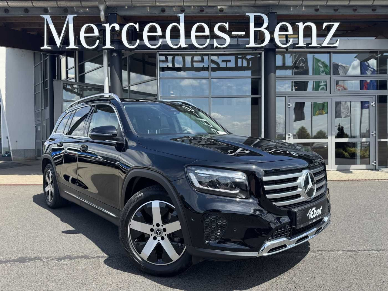 Mercedes-Benz GLB 180 Progressive+AHK+RKamera+LED+ IHC+DAB - Mobil SUV: gambar 1 Mercedes-Benz GLB 180 Progressive+AHK+RKamera+LED+ IHC+DAB - Mobil SUV: gambar 1