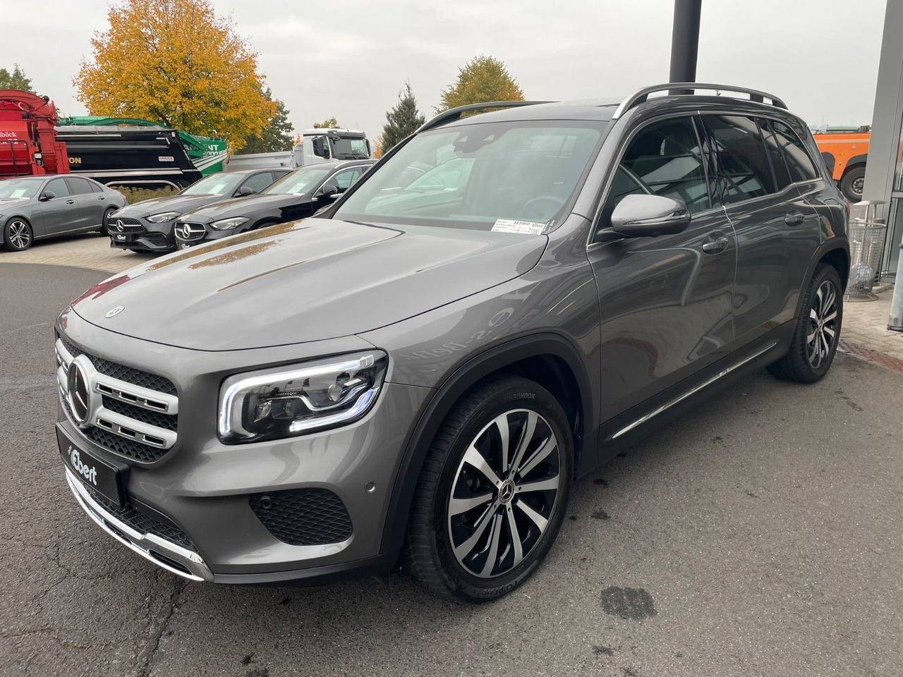 Mercedes-Benz GLB 220 d 4MATIC Progressive AHK+Memory+Pano+360 - Mobil SUV: gambar 2 Mercedes-Benz GLB 220 d 4MATIC Progressive AHK+Memory+Pano+360 - Mobil SUV: gambar 2
