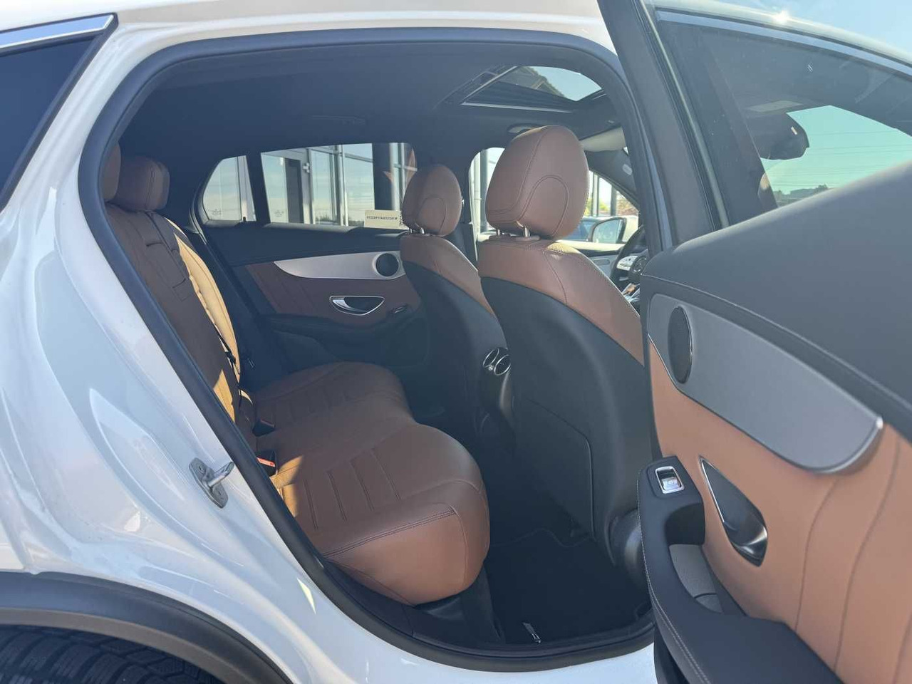 Mercedes-Benz GLC 43 AMG Coupe AirM+Memory+RFK+ SPUR+TOTW+ESD - Mobil: gambar 3 Mercedes-Benz GLC 43 AMG Coupe AirM+Memory+RFK+ SPUR+TOTW+ESD - Mobil: gambar 3