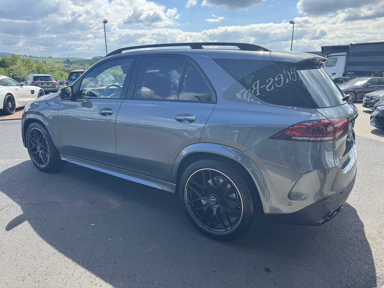 Mercedes-Benz GLE 53 AMG+Pano+Distr+ABC+Burm+StandH+HUD+ 360 - Mobil SUV: gambar 3 Mercedes-Benz GLE 53 AMG+Pano+Distr+ABC+Burm+StandH+HUD+ 360 - Mobil SUV: gambar 3