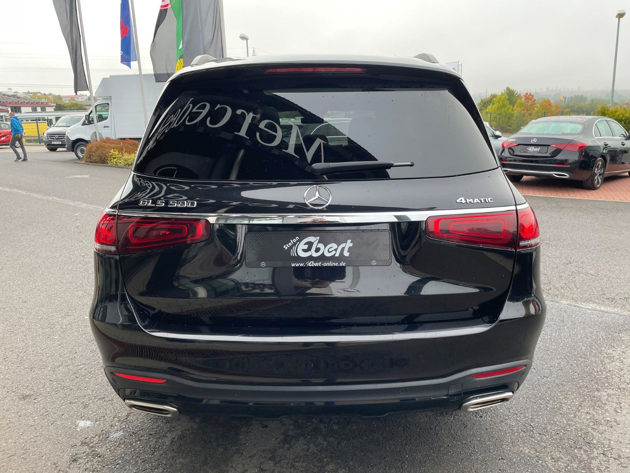 Mercedes-Benz GLS 580 4M AMG Pano+AHK+Burm+7Sitz+HUD+Fond+VOLL - Mobil SUV: gambar 4 Mercedes-Benz GLS 580 4M AMG Pano+AHK+Burm+7Sitz+HUD+Fond+VOLL - Mobil SUV: gambar 4