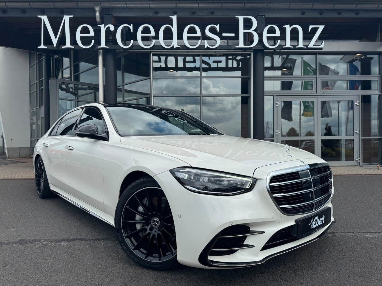 Mercedes-Benz S 400d 4M L AMG+Burm+Airm+Pano+360+uvm. - Mobil sedan: gambar 1 Mercedes-Benz S 400d 4M L AMG+Burm+Airm+Pano+360+uvm. - Mobil sedan: gambar 1