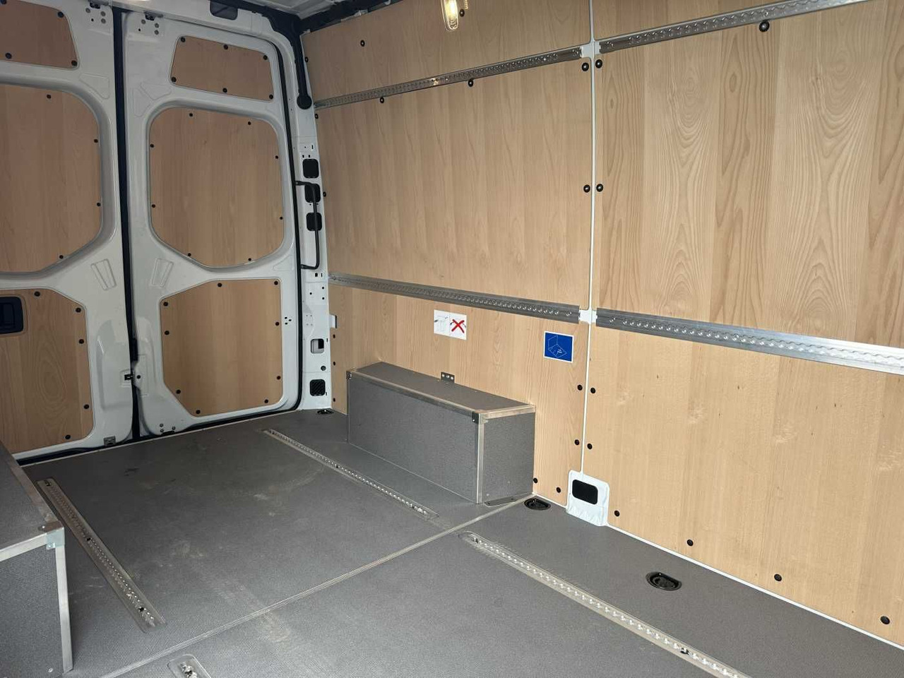 Van panel Mercedes-Benz Sprinter 317 CDI 3665 9G Klima 360 MBUX SHZ: gambar 8