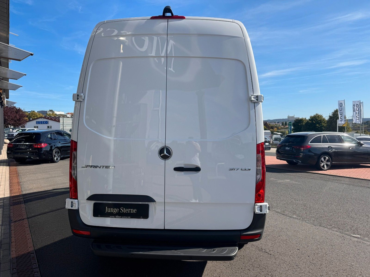 Mercedes-Benz Sprinter 317 CDI 3665 Klima 360 Schwing SHZ - Van panel: gambar 5 Mercedes-Benz Sprinter 317 CDI 3665 Klima 360 Schwing SHZ - Van panel: gambar 5
