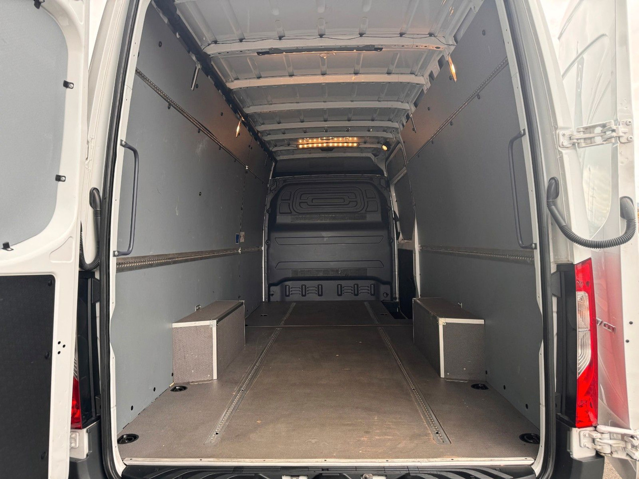 Mercedes-Benz Sprinter 317 CDI 4325 Klima 360 Schwing SHZ - Van panel: gambar 5 Mercedes-Benz Sprinter 317 CDI 4325 Klima 360 Schwing SHZ - Van panel: gambar 5