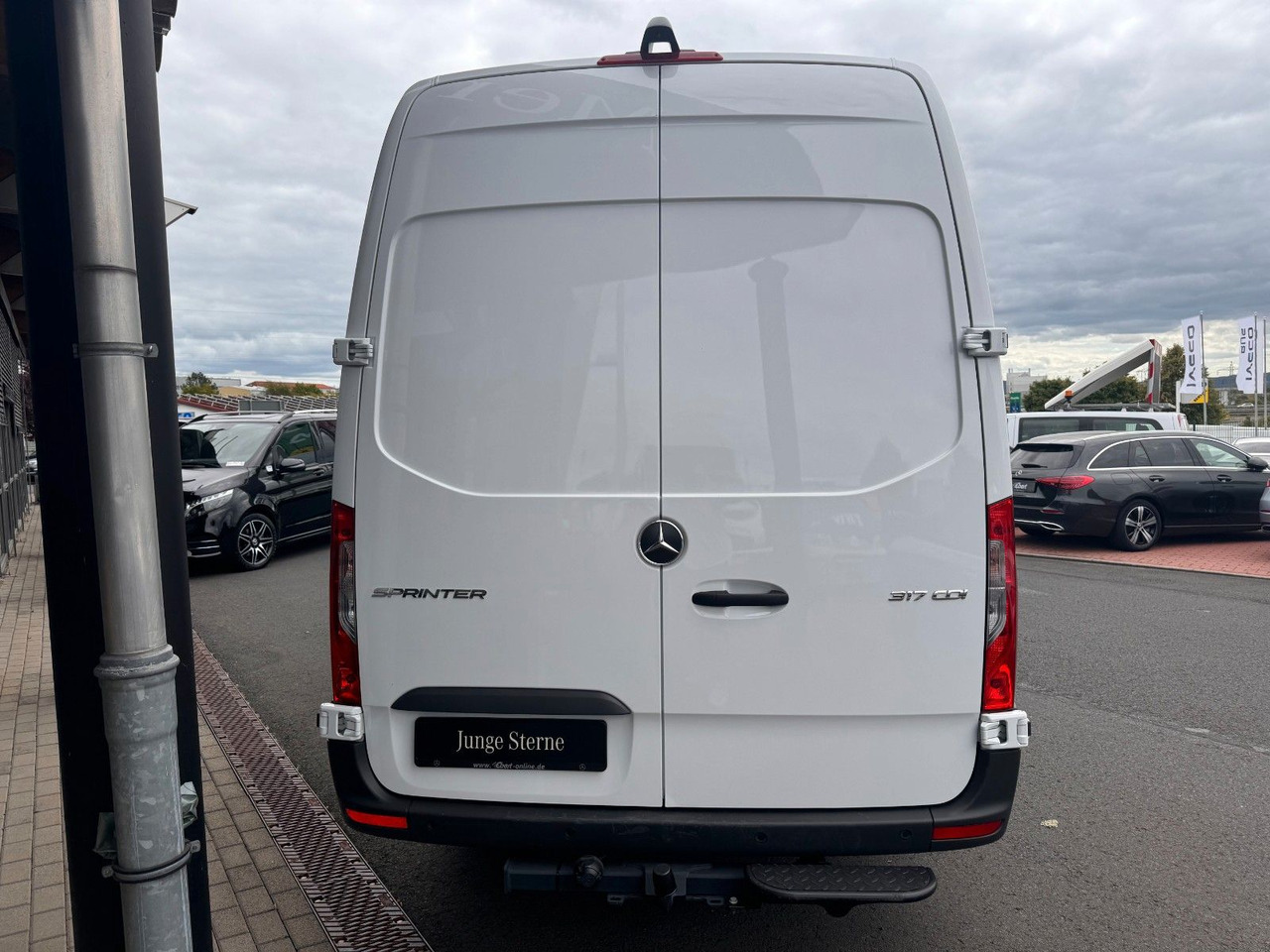 Mercedes-Benz Sprinter 317 CDI 9G 4325 Klima AHK Kamera - Van panel: gambar 5 Mercedes-Benz Sprinter 317 CDI 9G 4325 Klima AHK Kamera - Van panel: gambar 5