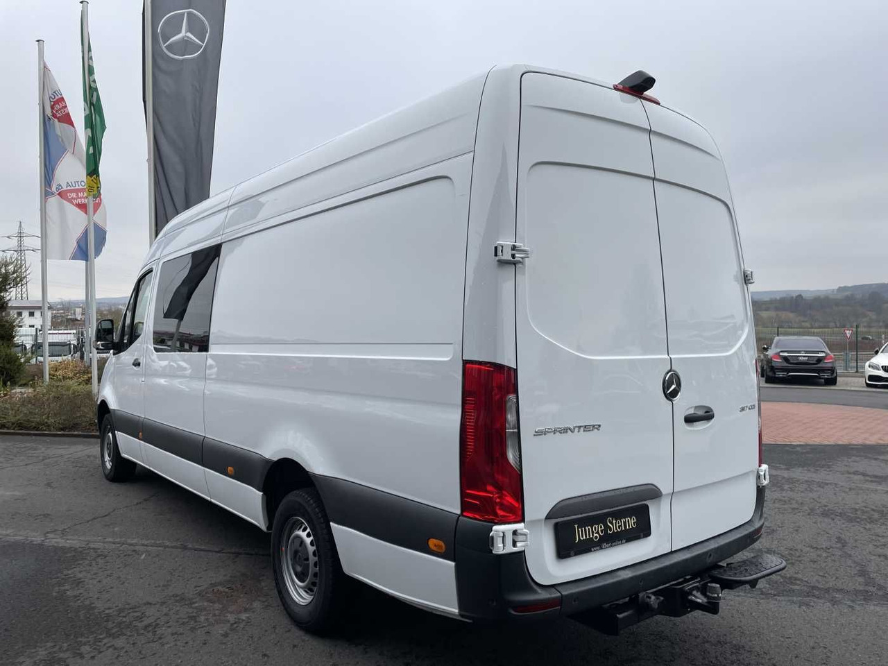 Mercedes-Benz Sprinter 317 CDI DoKa/Mixto Autom AHK3,5 Klima - Van penumpang: gambar 4 Mercedes-Benz Sprinter 317 CDI DoKa/Mixto Autom AHK3,5 Klima - Van penumpang: gambar 4