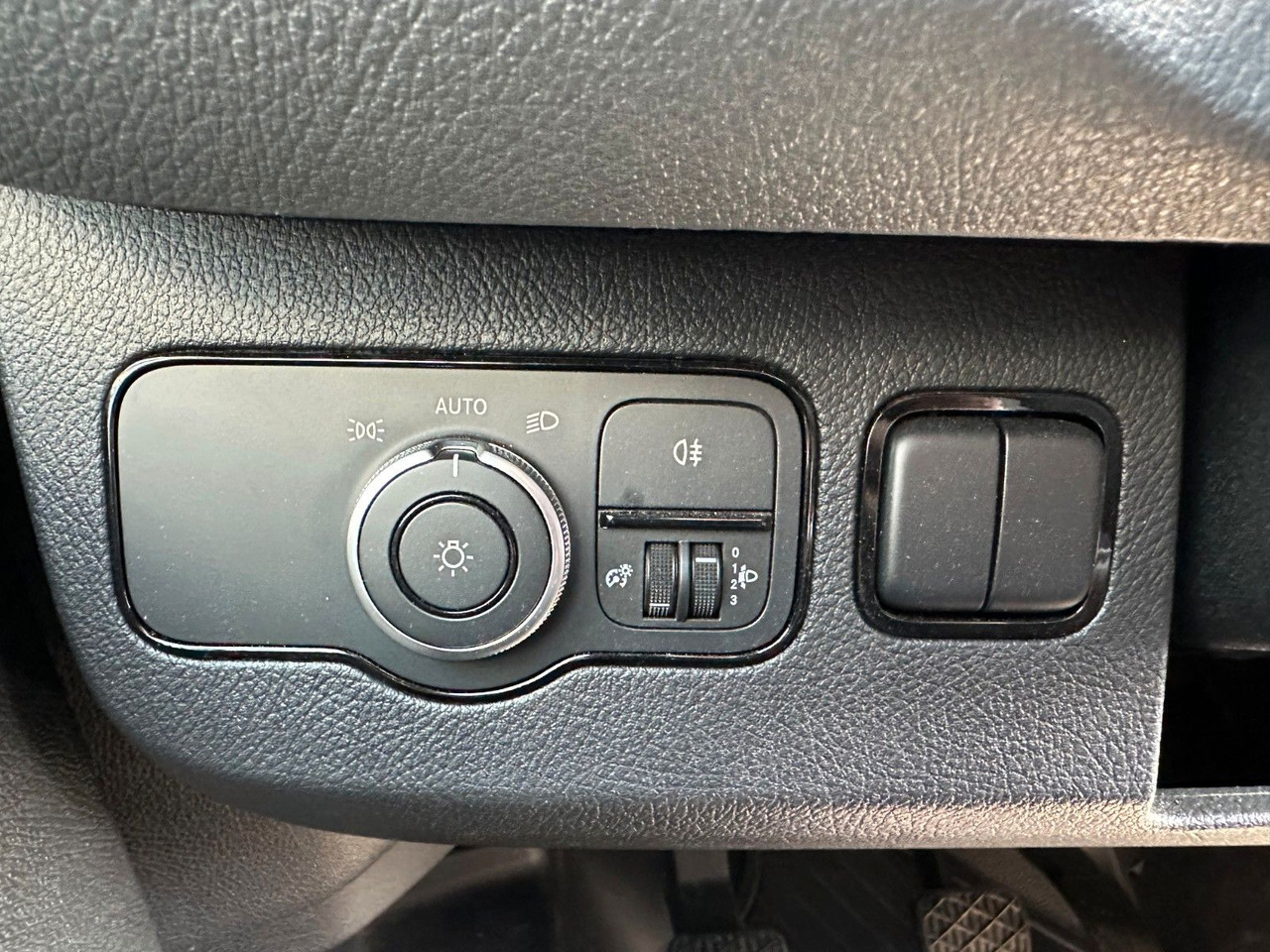 Van berpendingin Mercedes-Benz Sprinter 317 CDI Frischdienst Fahr-/Standkühlung: gambar 22