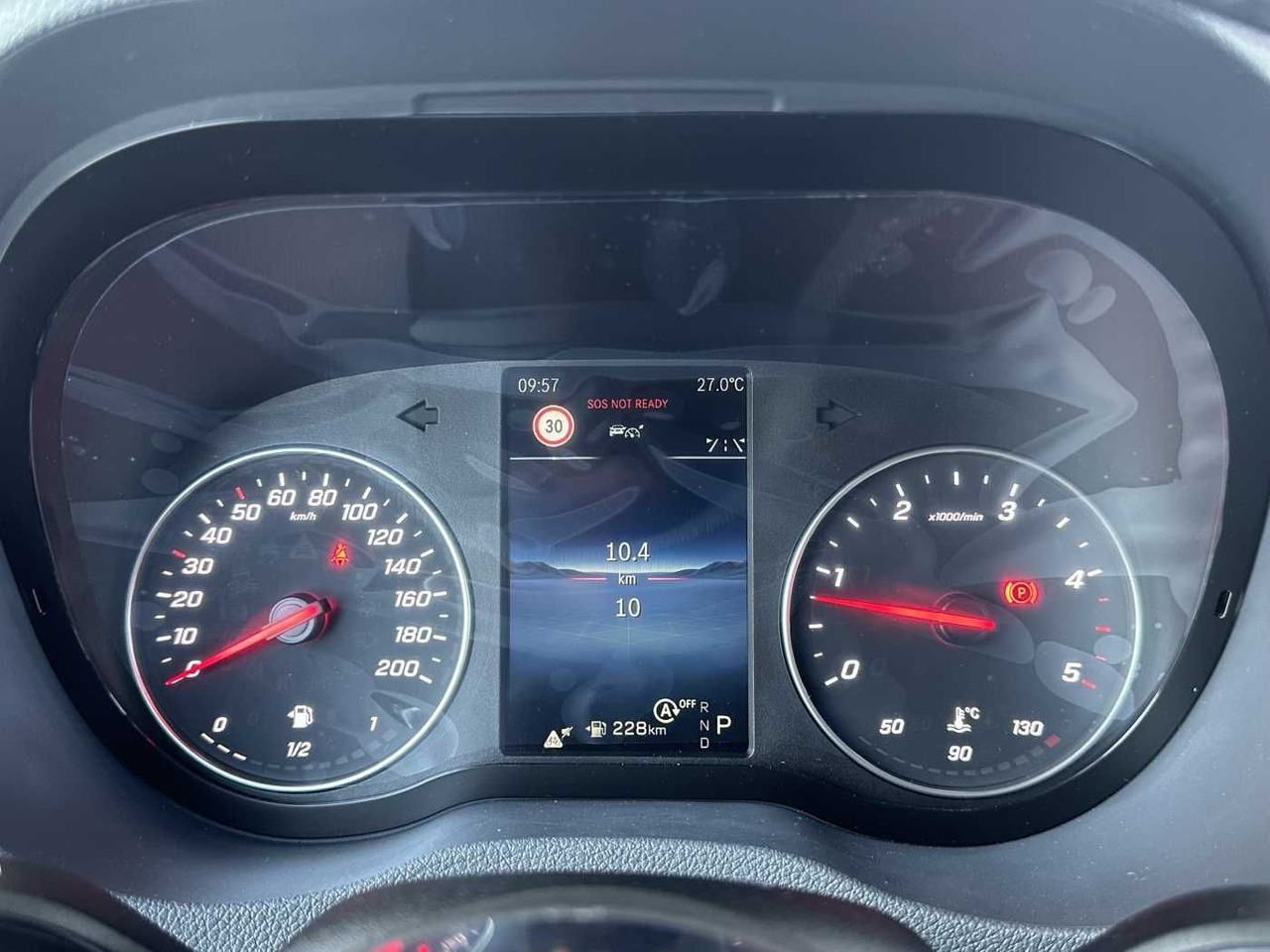 Leasing  Mercedes-Benz Sprinter 319 CDI 4325 AHK DISTRONIC 360 Klima Mercedes-Benz Sprinter 319 CDI 4325 AHK DISTRONIC 360 Klima: gambar 12