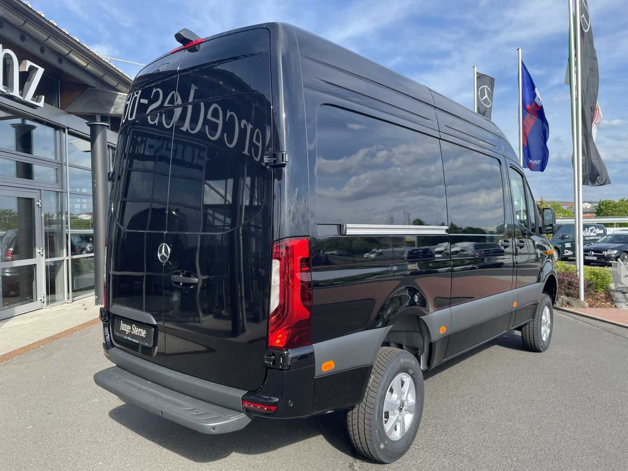 Mercedes-Benz Sprinter 319 CDI 4x4 3665 Klima Kamera MBUX LED - Van panel: gambar 5 Mercedes-Benz Sprinter 319 CDI 4x4 3665 Klima Kamera MBUX LED - Van panel: gambar 5