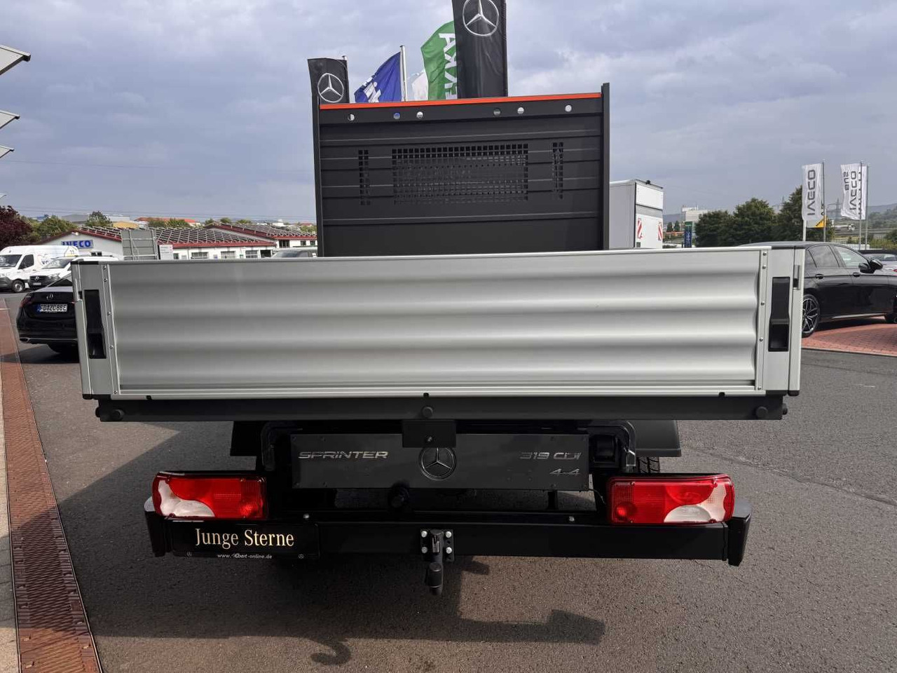 Mercedes-Benz Sprinter 319 CDI 4x4 DoKa AHK3,5 Klima Kamera - Van dengan terpal samping, Van kombi: gambar 5 Mercedes-Benz Sprinter 319 CDI 4x4 DoKa AHK3,5 Klima Kamera - Van dengan terpal samping, Van kombi: gambar 5
