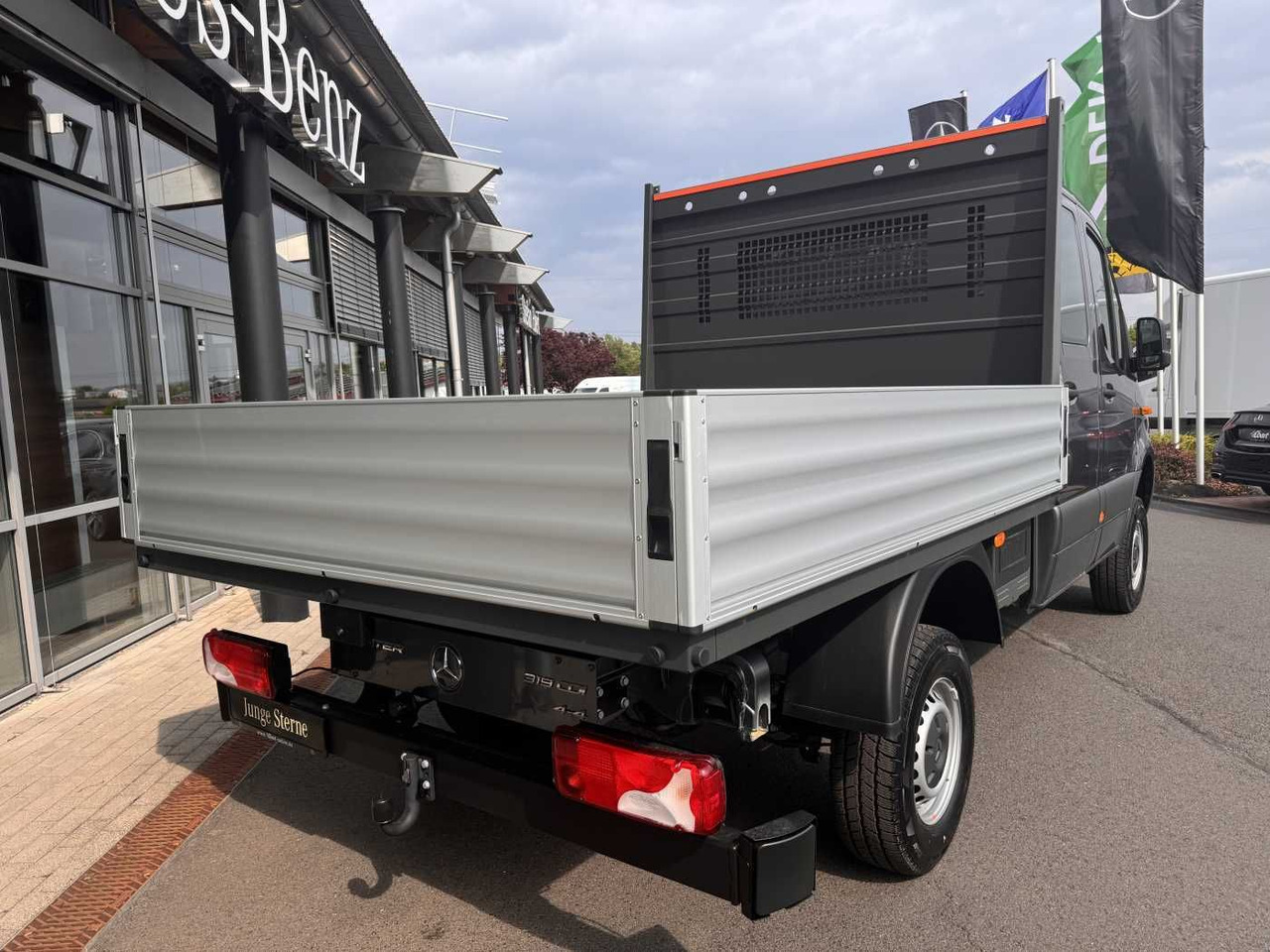 Mercedes-Benz Sprinter 319 CDI 4x4 DoKa AHK3,5 Klima Kamera - Van dengan terpal samping, Van kombi: gambar 4 Mercedes-Benz Sprinter 319 CDI 4x4 DoKa AHK3,5 Klima Kamera - Van dengan terpal samping, Van kombi: gambar 4