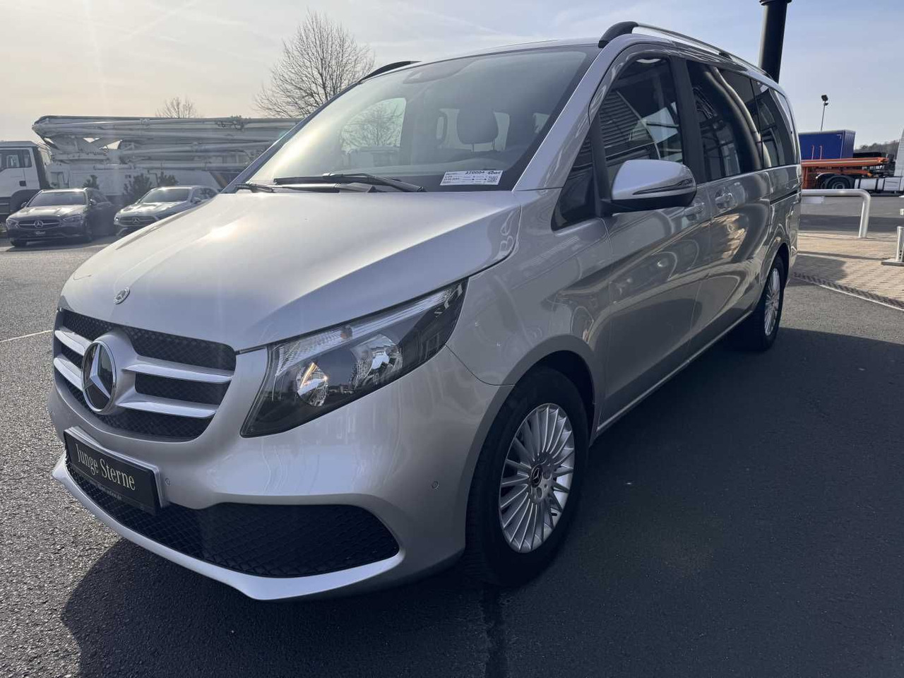 Mercedes-Benz V 220 d EDITION DISTRONIC MBUX Kamera 6Sitze - Van penumpang: gambar 3 Mercedes-Benz V 220 d EDITION DISTRONIC MBUX Kamera 6Sitze - Van penumpang: gambar 3