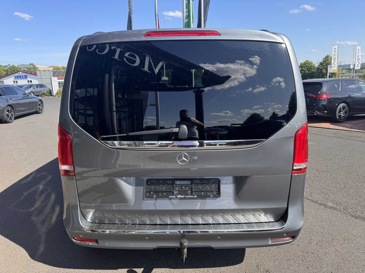 Mercedes-Benz V 220 d EDITION Liege-Paket AHK2,5 LED DAB MBUX - Mobil: gambar 5 Mercedes-Benz V 220 d EDITION Liege-Paket AHK2,5 LED DAB MBUX - Mobil: gambar 5