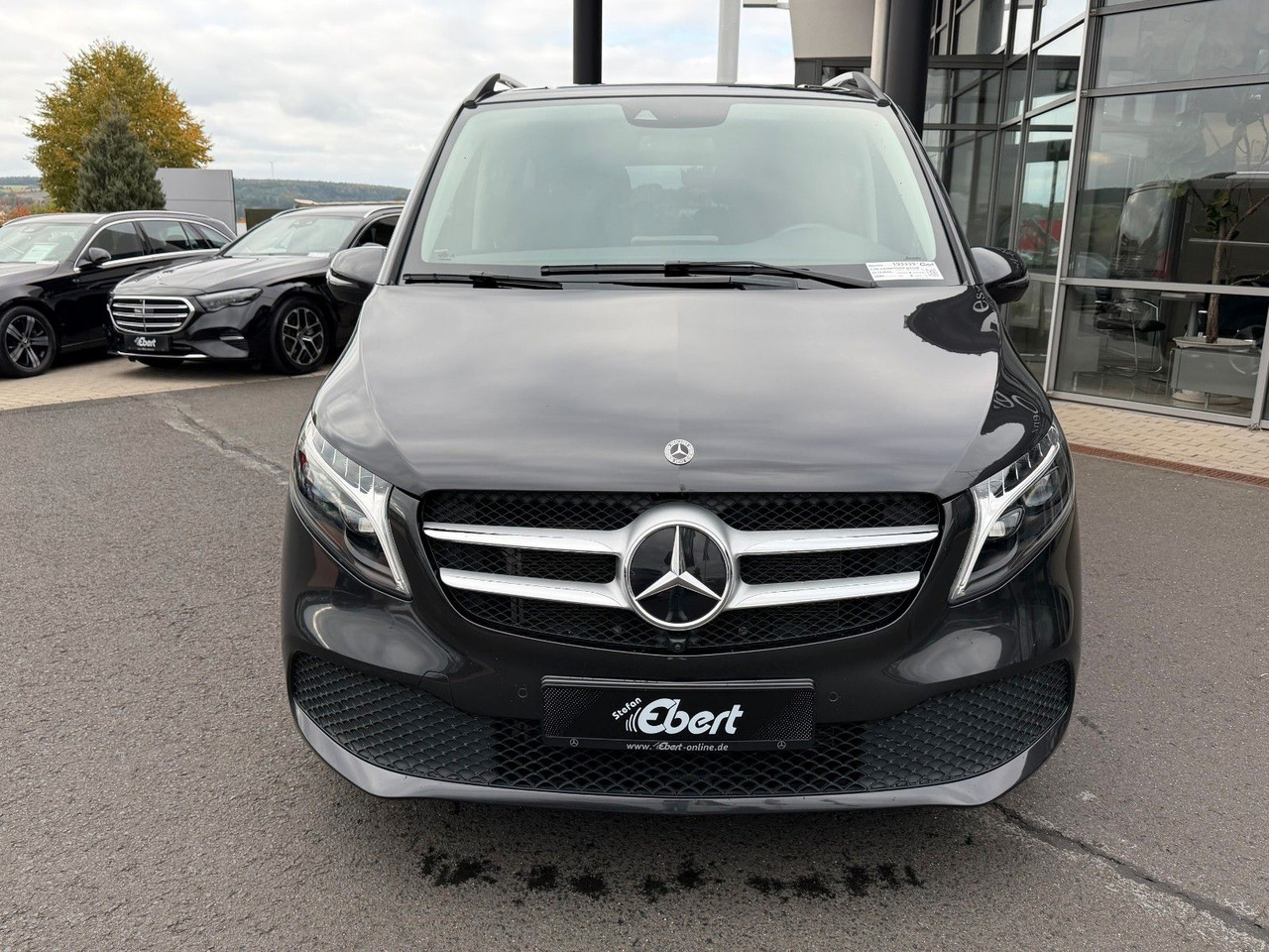 Mercedes-Benz V 250 AVANTGARDE ED AHK Tisch 6Sitze - Van penumpang: gambar 2 Mercedes-Benz V 250 AVANTGARDE ED AHK Tisch 6Sitze - Van penumpang: gambar 2
