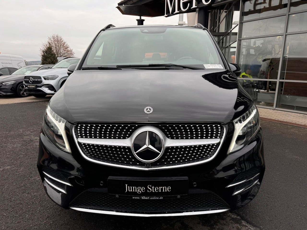 Mercedes-Benz V 300 4MATIC AVA ED AMG Extral AIRMATIC Stdh AHK - Station wagon: gambar 2 Mercedes-Benz V 300 4MATIC AVA ED AMG Extral AIRMATIC Stdh AHK - Station wagon: gambar 2