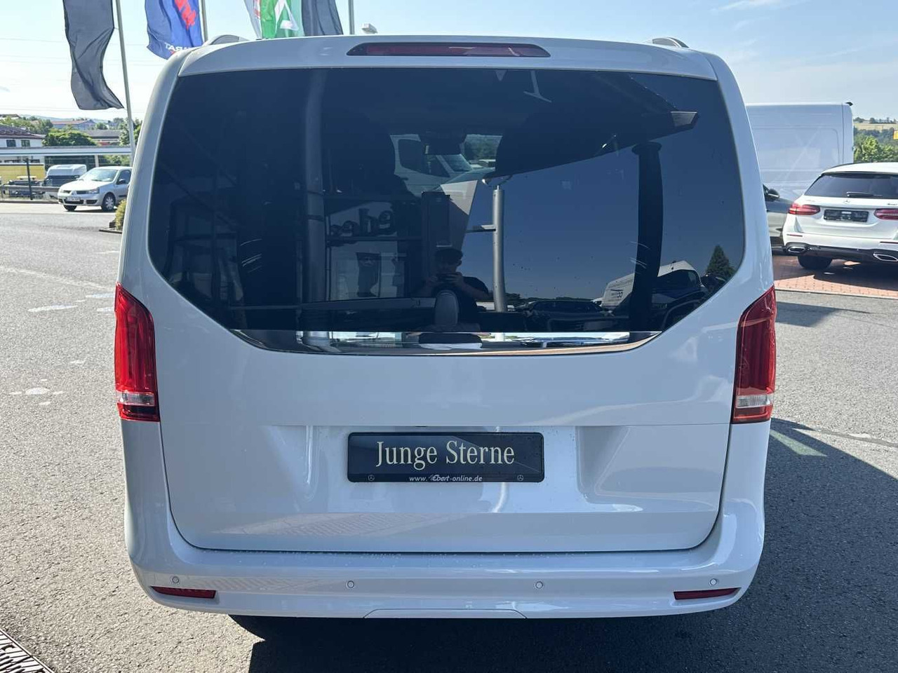 Mercedes-Benz V 300 d AVA ED 6Sitze Burmester 360Kamera el Tür - Mobil: gambar 5 Mercedes-Benz V 300 d AVA ED 6Sitze Burmester 360Kamera el Tür - Mobil: gambar 5