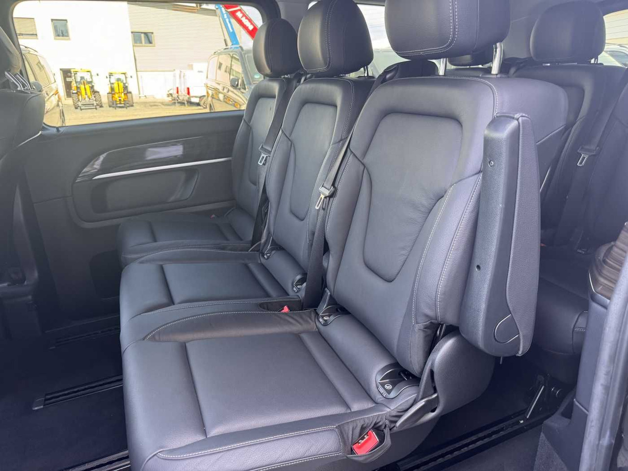 Leasing  Mercedes-Benz V 300 d AVA Extralang AIRMATIC Standheiz 360Kam Mercedes-Benz V 300 d AVA Extralang AIRMATIC Standheiz 360Kam: gambar 8