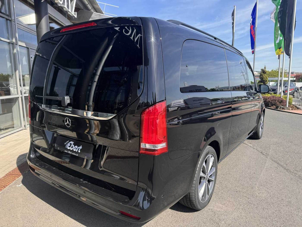 Mercedes-Benz V 300 d AVA Extralang AIRMATIC Standheiz 360Kam - Mobil: gambar 4 Mercedes-Benz V 300 d AVA Extralang AIRMATIC Standheiz 360Kam - Mobil: gambar 4
