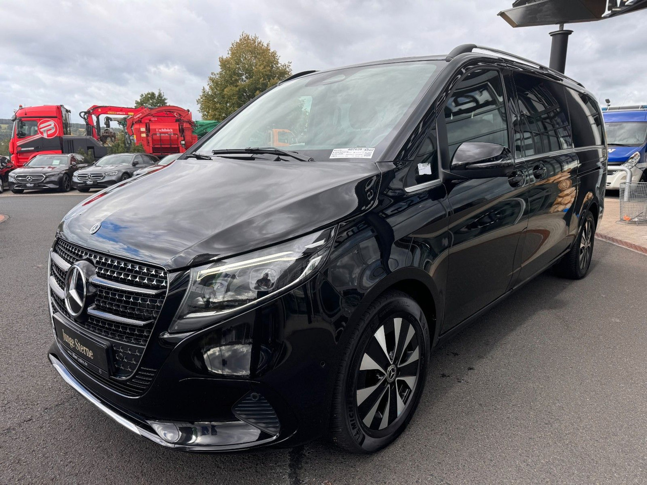 Mercedes-Benz V 300 d AVANTGARDE Extralang 360Kamera Standheiz - Station wagon: gambar 3 Mercedes-Benz V 300 d AVANTGARDE Extralang 360Kamera Standheiz - Station wagon: gambar 3