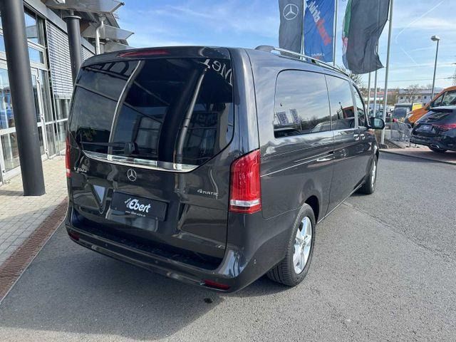 Mercedes-Benz V-Klasse 300 d EDITION 4MATIC DISTRONIC AHK LED Kamera - Van penumpang: gambar 4 Mercedes-Benz V-Klasse 300 d EDITION 4MATIC DISTRONIC AHK LED Kamera - Van penumpang: gambar 4