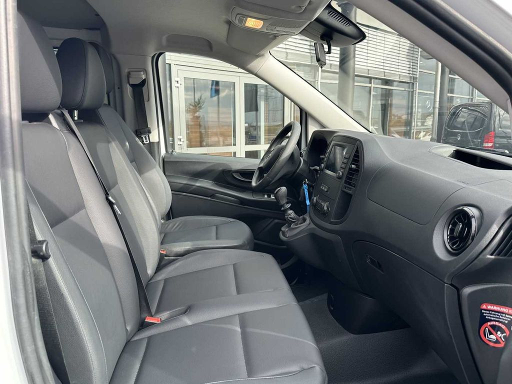 Leasing Mercedes-Benz Vito 114 CDI Mixto Klima Kamera AHK Leder SHZ  Mercedes-Benz Vito 114 CDI Mixto Klima Kamera AHK Leder SHZ: gambar 10