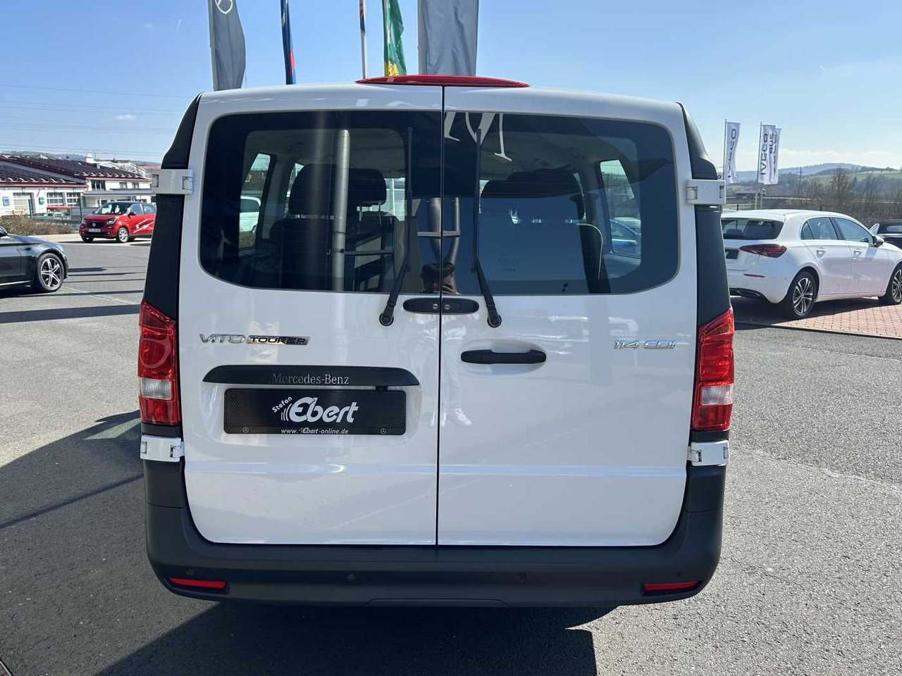 Mercedes-Benz Vito 114 CDI Tourer 8Sitze Klima Audio40 Kamera - Van penumpang: gambar 5 Mercedes-Benz Vito 114 CDI Tourer 8Sitze Klima Audio40 Kamera - Van penumpang: gambar 5