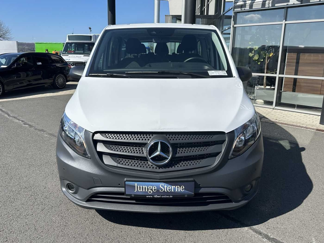 Mercedes-Benz Vito 114 CDI Tourer 8Sitze Klima Audio40 Kamera - Van penumpang: gambar 2 Mercedes-Benz Vito 114 CDI Tourer 8Sitze Klima Audio40 Kamera - Van penumpang: gambar 2