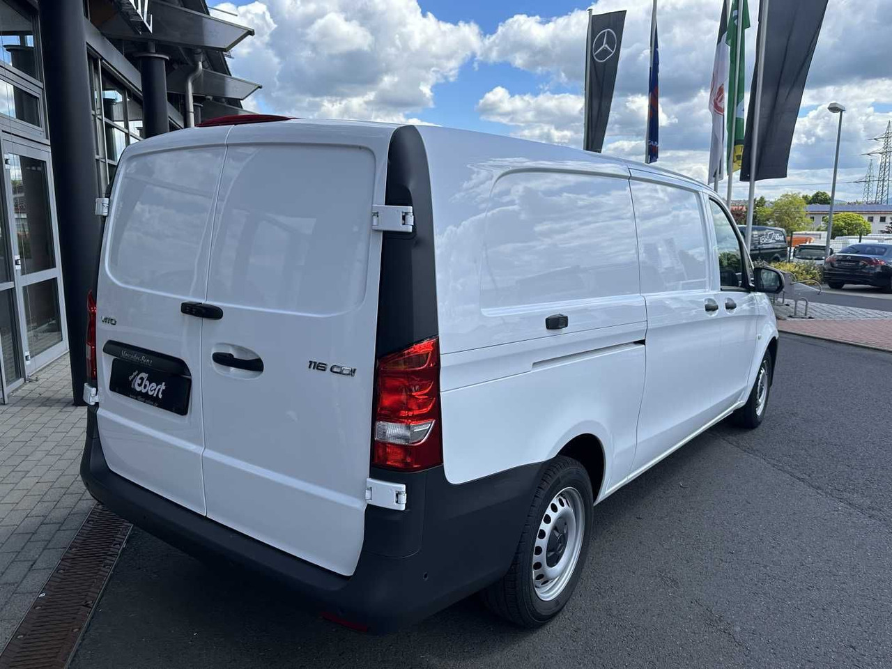 Mercedes-Benz Vito 116 CDI 3430 9G Klima Kamera Navi SHZ Tempo - Van kecil: gambar 4 Mercedes-Benz Vito 116 CDI 3430 9G Klima Kamera Navi SHZ Tempo - Van kecil: gambar 4