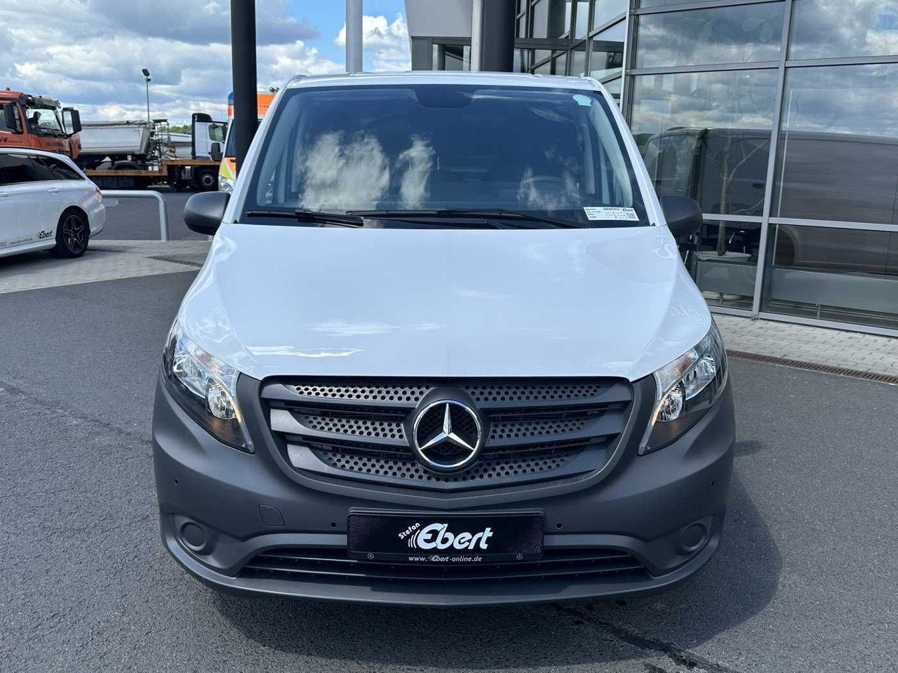 Mercedes-Benz Vito 116 CDI 3430 9G Klima Kamera Navi SHZ Tempo - Van kecil: gambar 2 Mercedes-Benz Vito 116 CDI 3430 9G Klima Kamera Navi SHZ Tempo - Van kecil: gambar 2