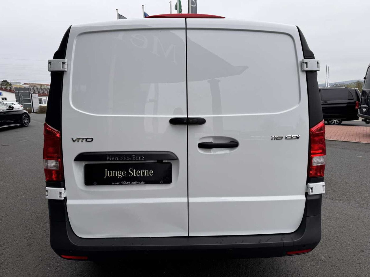 Mercedes-Benz Vito 116 CDI Extralang Klima Kamera Audio40 SHZ - Van kecil: gambar 5 Mercedes-Benz Vito 116 CDI Extralang Klima Kamera Audio40 SHZ - Van kecil: gambar 5