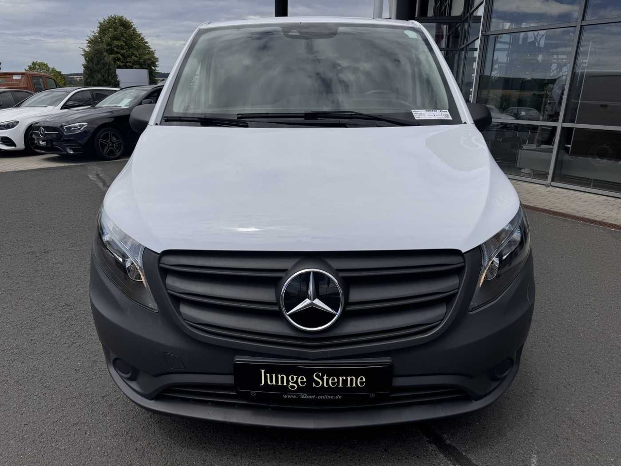 Mercedes-Benz eVito 112 Klima Kamera Navi SHZ Tempomat - Van kecil, Van listrik: gambar 2 Mercedes-Benz eVito 112 Klima Kamera Navi SHZ Tempomat - Van kecil, Van listrik: gambar 2