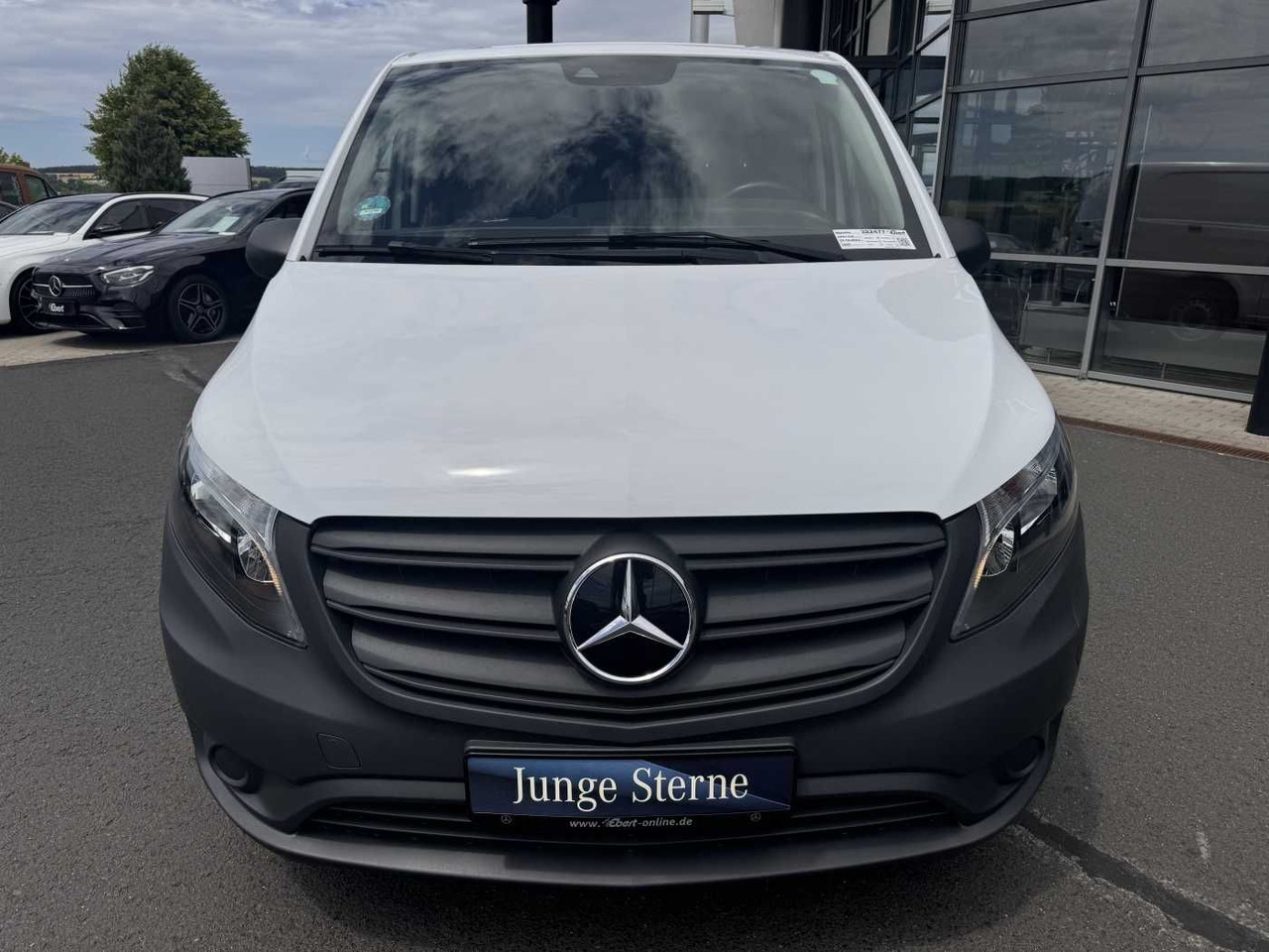 Mercedes-Benz eVito 112 Klima Kamera Navi SHZ Tempomat - Van kecil, Van listrik: gambar 2 Mercedes-Benz eVito 112 Klima Kamera Navi SHZ Tempomat - Van kecil, Van listrik: gambar 2