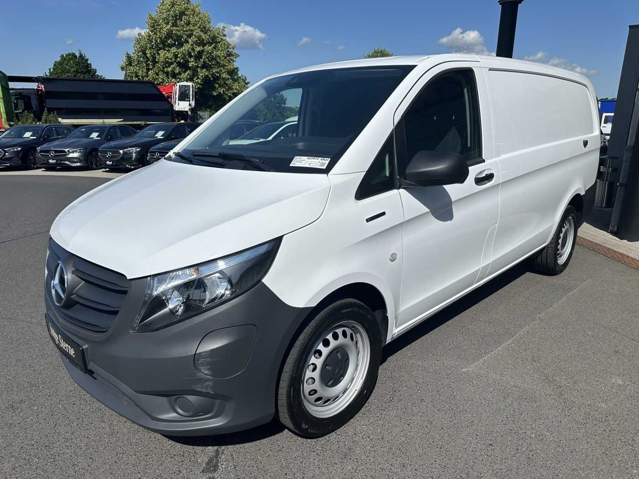 Mercedes-Benz eVito 112 Klima Kamera Navi SHZ Tempomat - Van kecil, Van listrik: gambar 3 Mercedes-Benz eVito 112 Klima Kamera Navi SHZ Tempomat - Van kecil, Van listrik: gambar 3