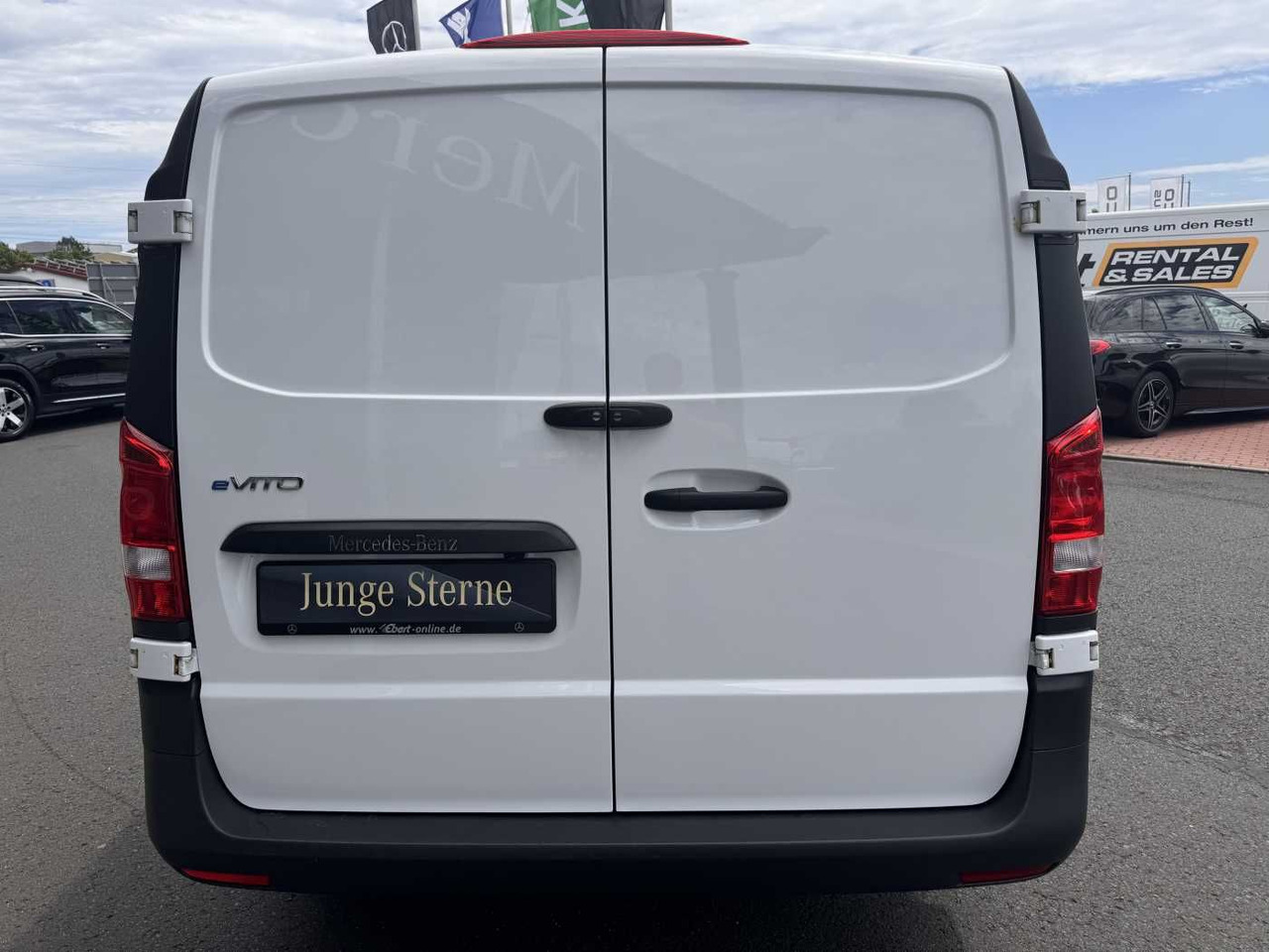 Mercedes-Benz eVito 112 Klima Kamera Navi SHZ Tempomat - Van kecil, Van listrik: gambar 5 Mercedes-Benz eVito 112 Klima Kamera Navi SHZ Tempomat - Van kecil, Van listrik: gambar 5