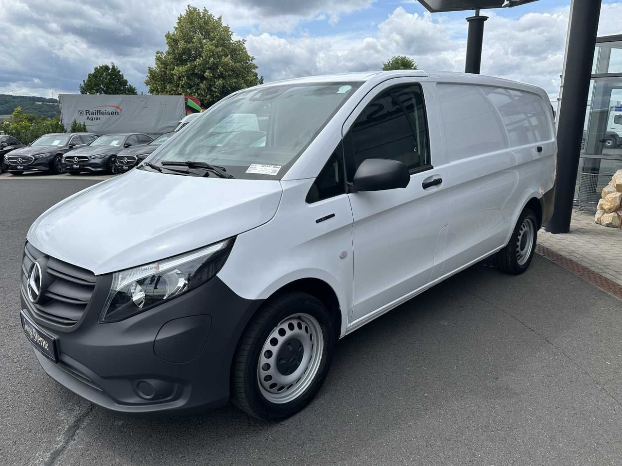 Mercedes-Benz eVito 112 Klima Kamera Navi SHZ Tempomat - Van kecil, Van listrik: gambar 3 Mercedes-Benz eVito 112 Klima Kamera Navi SHZ Tempomat - Van kecil, Van listrik: gambar 3
